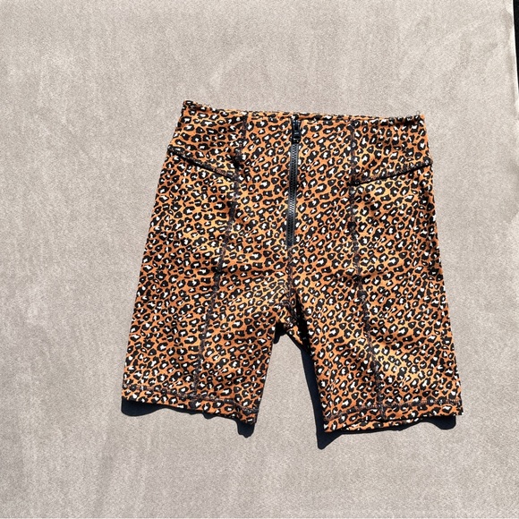 Free People Lucky Strike Zipper Fly Leopard-Print Bike Athletic Shorts Small - Picture 7 of 13